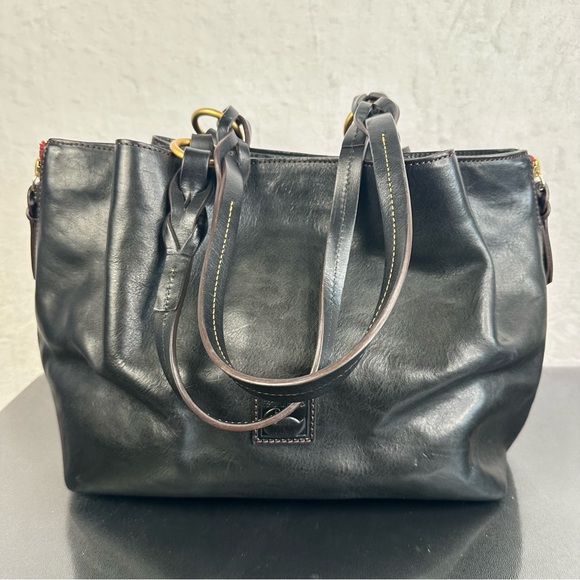 Dooney & Bourke Handbags - Dooney & Bourke Florentine Large Zip Barlow Leather Shoulder Handbag Black